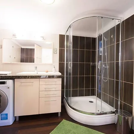 Perfectly Located Comfy Budapest