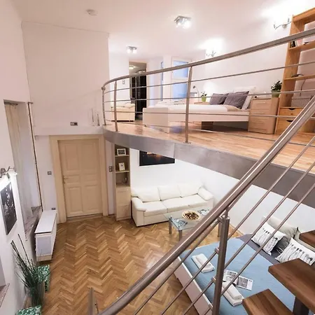 Apartment Perfectly Located Comfy
