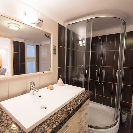Perfectly Located Comfy * Budapest