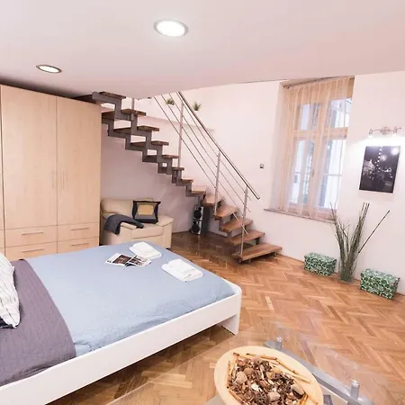 Perfectly Located Comfy * Budapest